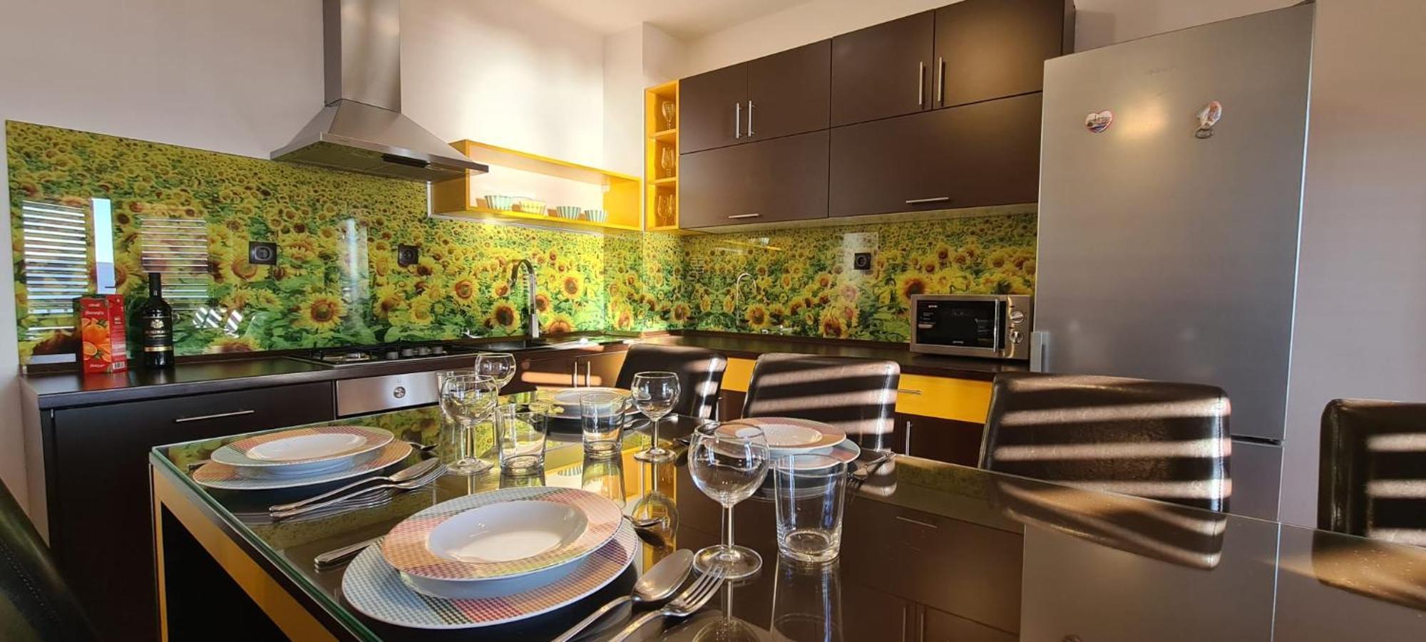 Apartments Klara โนวีวีโนดอลสกี ภายนอก รูปภาพ